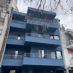κεντρικό και ιδιαίτερο *