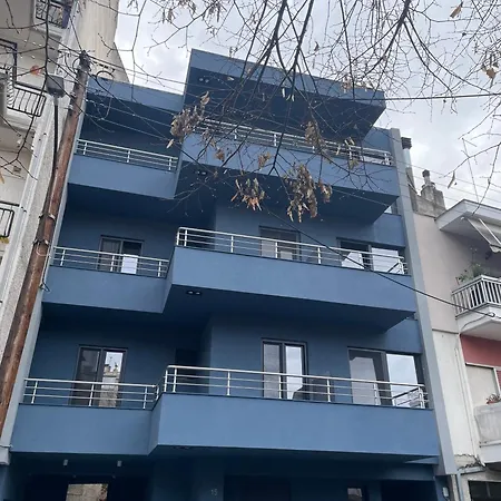 κεντρικό και ιδιαίτερο *